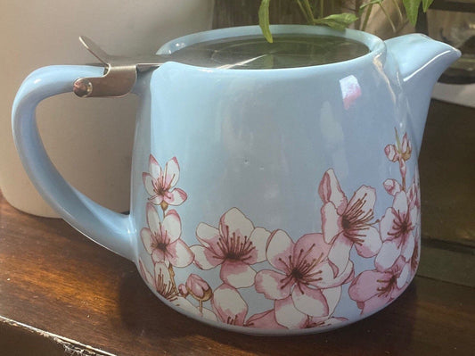 Cherry Blossom Porcelain Ceramic Teapot with Stainless Steel Infuser.